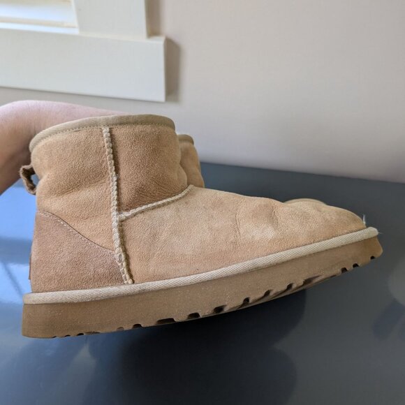 Ugg Tan Leather Sherpa Lined Short Booties Women's 6 - Picture 8 of 12